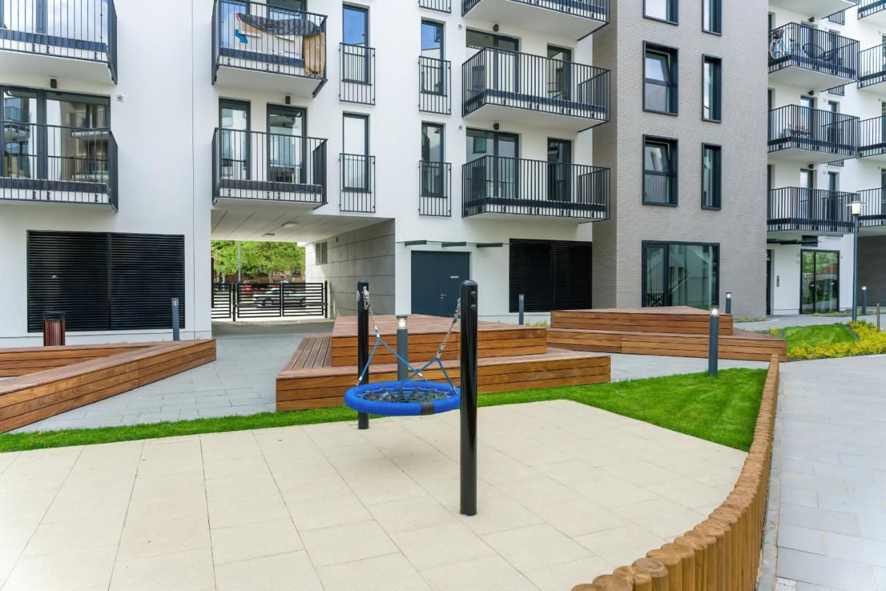 פוזנן Esencja Apartments With Free Parking Garbary 104 By Noclegi Renters מראה חיצוני תמונה