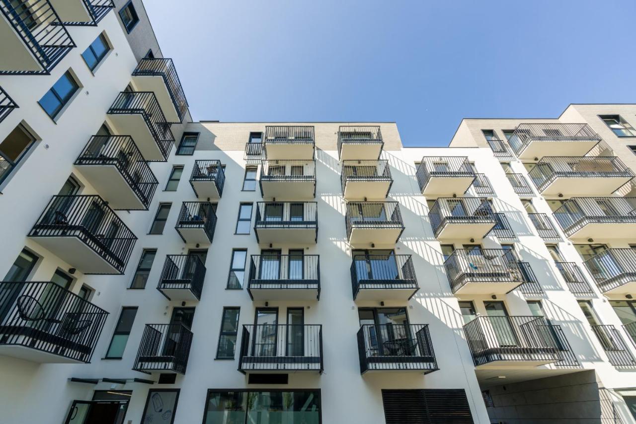 פוזנן Esencja Apartments With Free Parking Garbary 104 By Noclegi Renters מראה חיצוני תמונה