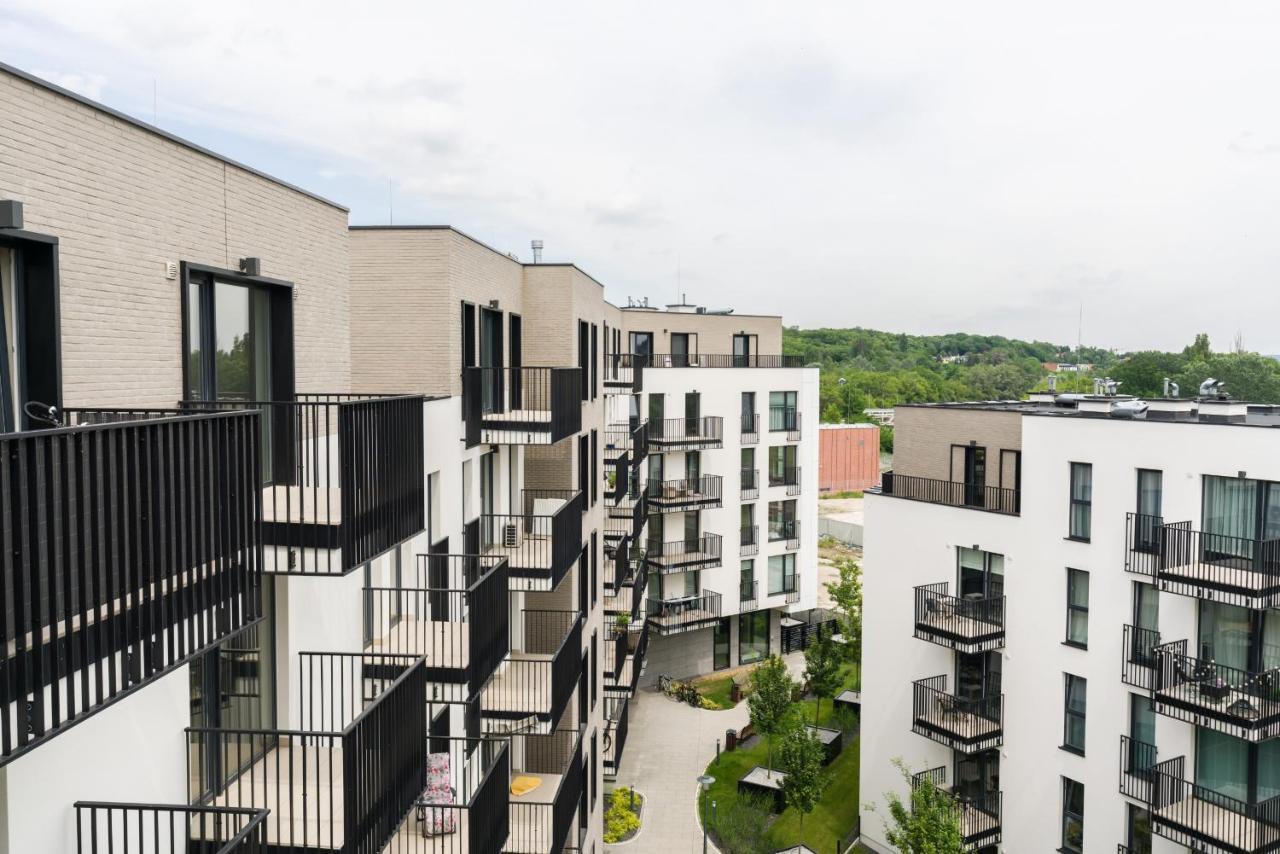 פוזנן Esencja Apartments With Free Parking Garbary 104 By Noclegi Renters מראה חיצוני תמונה