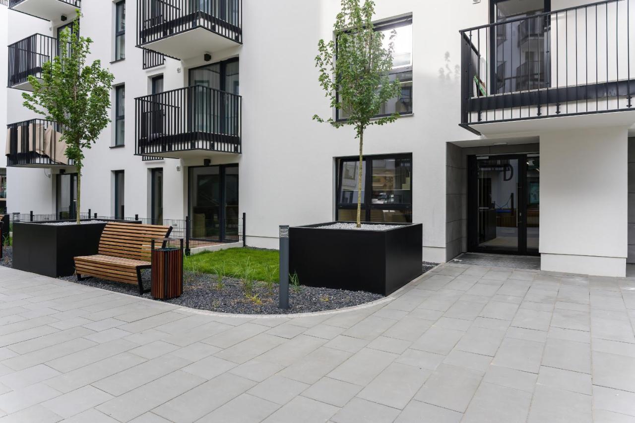 פוזנן Esencja Apartments With Free Parking Garbary 104 By Noclegi Renters מראה חיצוני תמונה