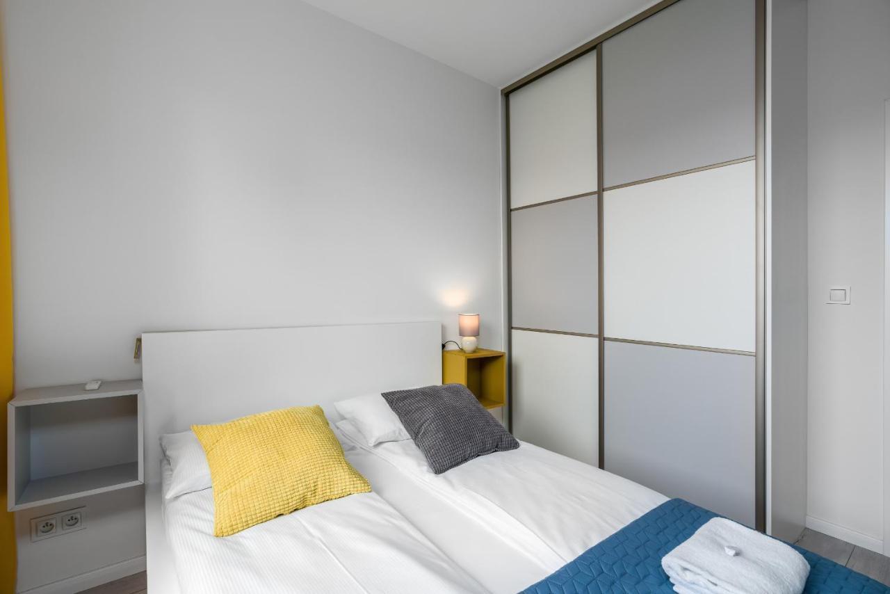 פוזנן Esencja Apartments With Free Parking Garbary 104 By Noclegi Renters מראה חיצוני תמונה