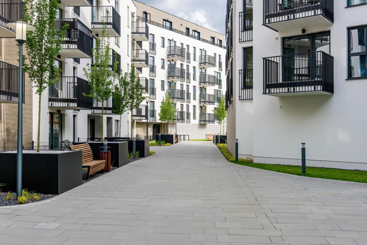 פוזנן Esencja Apartments With Free Parking Garbary 104 By Noclegi Renters מראה חיצוני תמונה
