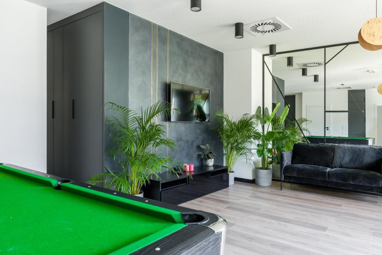 פוזנן Esencja Apartments With Free Parking Garbary 104 By Noclegi Renters מראה חיצוני תמונה