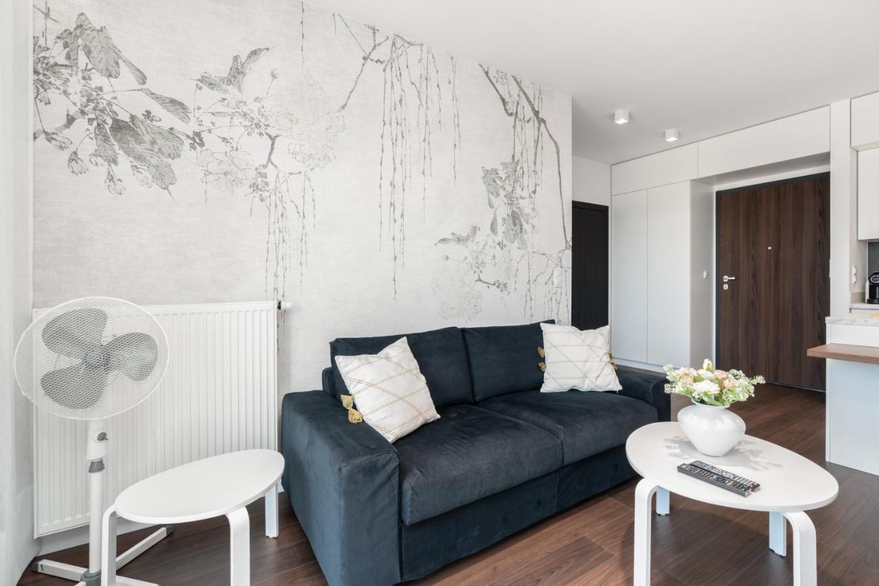 פוזנן Esencja Apartments With Free Parking Garbary 104 By Noclegi Renters מראה חיצוני תמונה