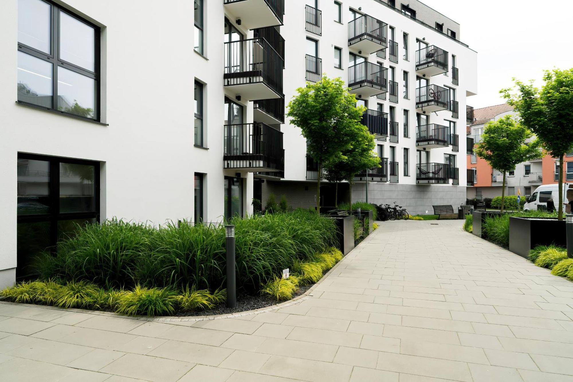 פוזנן Esencja Apartments With Free Parking Garbary 104 By Noclegi Renters מראה חיצוני תמונה